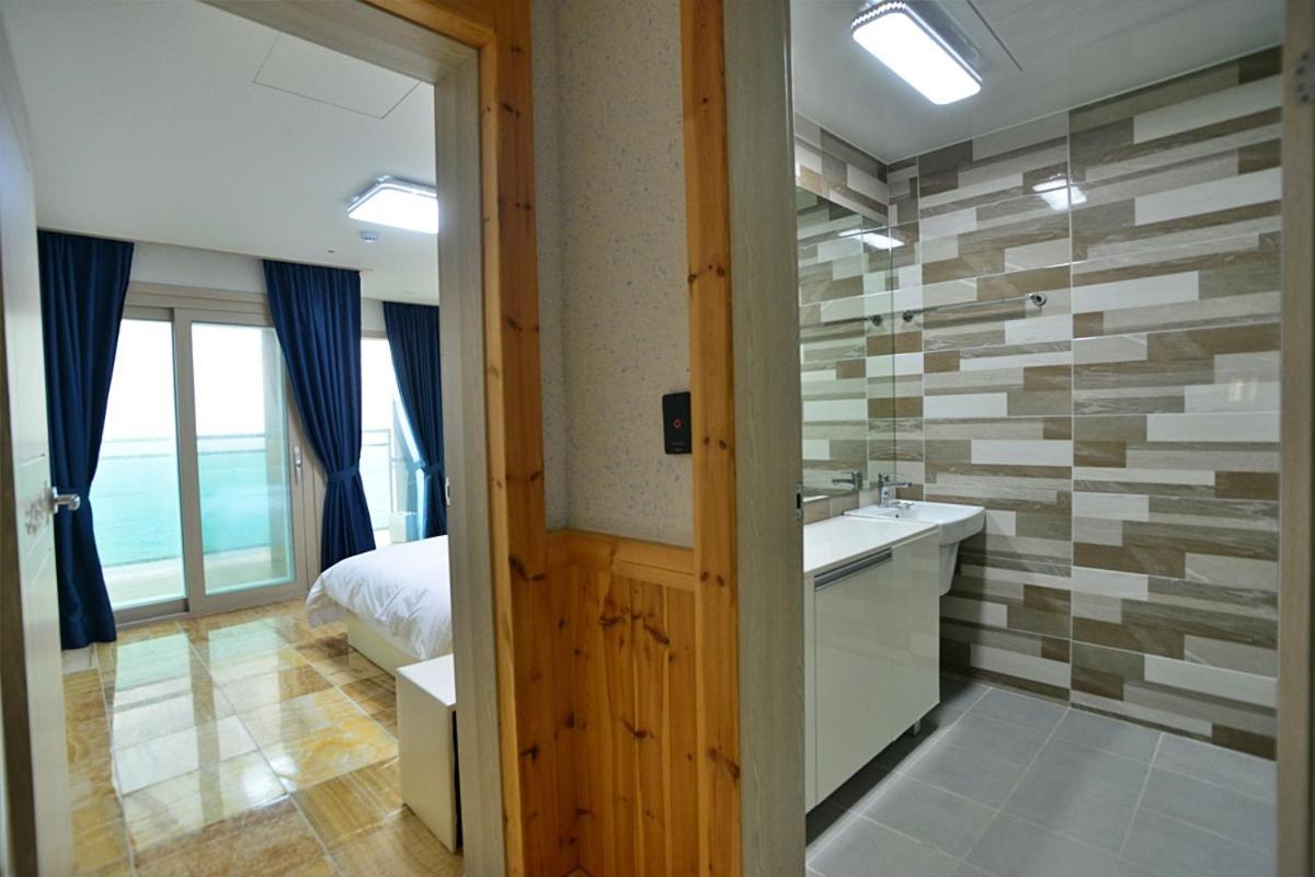 The Four Hills Jeju Hotel Екстериор снимка