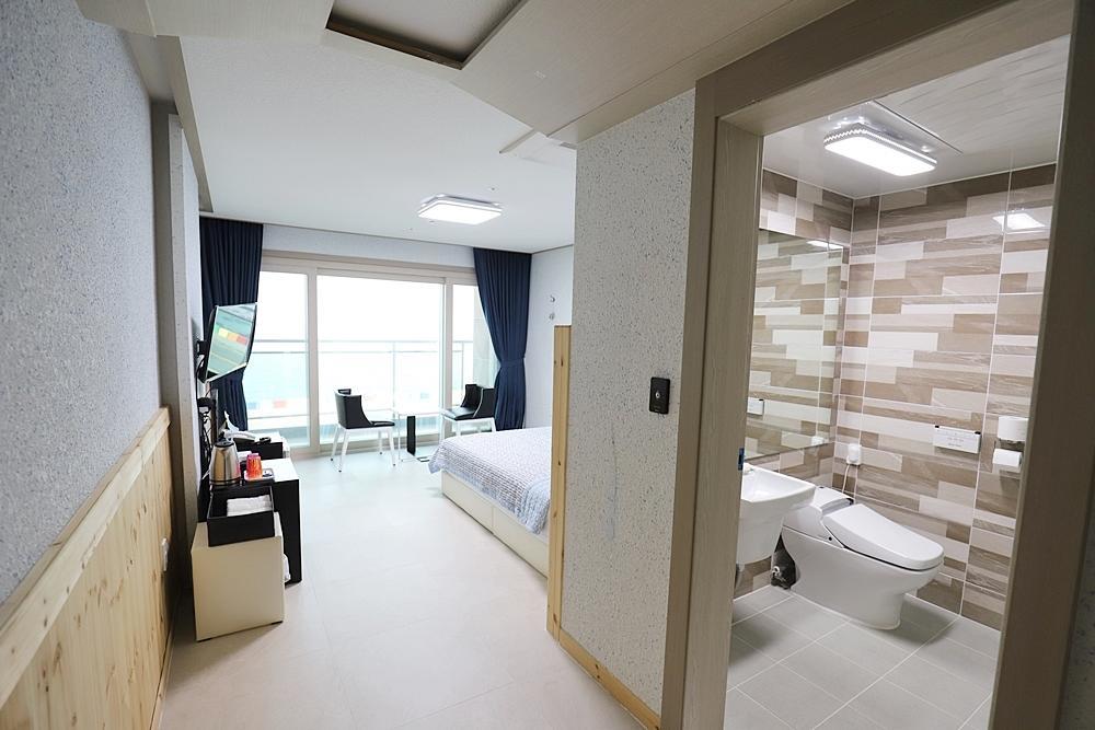 The Four Hills Jeju Hotel Екстериор снимка